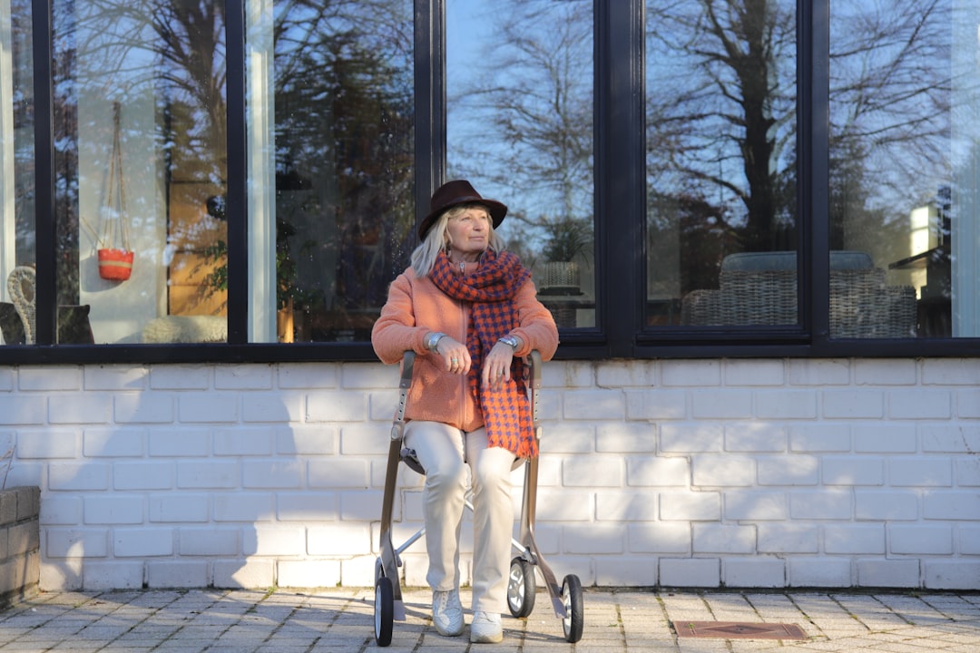 Certified home health aide providing care for senior at home in New Jersey